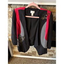 Cargar imagen en el visor de la galería, Chicos Women's Black &amp; Red Sequins Embroidered Color Block Open Front Jacket
