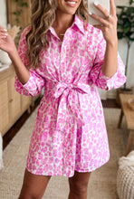 Cargar imagen en el visor de la galería, Pink Abstract Leopard Print Tie Waist Puff Sleeve Mini Shirt Dress
