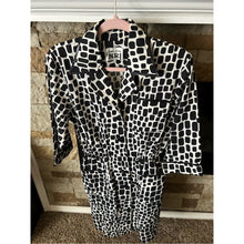Load image into Gallery viewer, Vintage Sandra Ow-Wing for NR1 Black &amp; White Geo Print Shirt Dress
