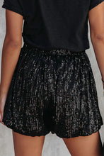 Cargar imagen en el visor de la galería, Black Sequin Straight Leg High Waist Casual Shorts
