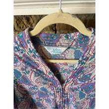 Load image into Gallery viewer, Vintage Sears Women's Lavender Paisley Maxi Nightgown - Relaxed Fit Zip Up

