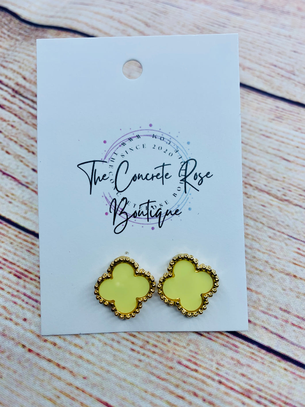 Clover Stud Trending Earrings