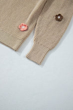 Cargar imagen en el visor de la galería, Parchment Hello Floral Embroidered Knit Loose Sweater
