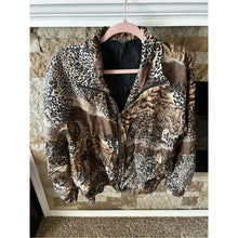 Load image into Gallery viewer, Vintage 90s Fuda International Leopard Cheetah Print Zip Up Bomber Windbreaker
