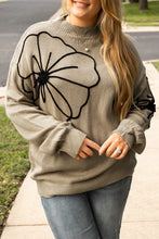 Cargar imagen en el visor de la galería, Dark Khaki Plus Size Big Flower Pattern High Neck Drop Shoulder Sweater
