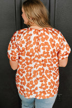 Cargar imagen en el visor de la galería, Orange Plus Size Floral Print Drawstring V Neck Short Sleeve Blouse
