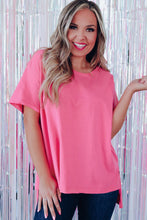 Cargar imagen en el visor de la galería, Rose Red Sequined Fringe Wing High-low Hem T-shirt
