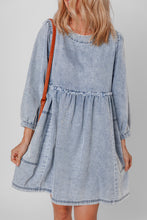 Cargar imagen en el visor de la galería, Beau Blue Light Wash High Waist Loose Fit Denim Mini Dress
