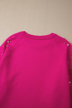 Cargar imagen en el visor de la galería, Strawberry Pink Pearled Decor Raglan Sleeve Plus Size Sweater
