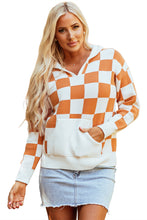 Cargar imagen en el visor de la galería, Gold Flame Checkered Split Neck Contrast Kangaroo Pocket Hooded Sweater
