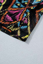 Cargar imagen en el visor de la galería, Color black Abstract Print Long Sleeve Stand Neck Mesh Top
