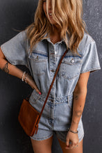 Cargar imagen en el visor de la galería, Light Blue Vintage Washed Buttons Pocketed Denim Romper
