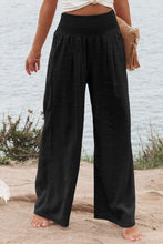 Cargar imagen en el visor de la galería, Black Shirred High Waist Plus Size Wide Leg Pants
