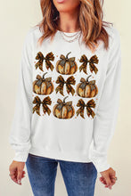 Cargar imagen en el visor de la galería, Beige Pumpkin Leopard Bow Knot Print Pullover Sweatshirt
