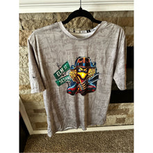 Cargar imagen en el visor de la galería, Sesame Street Gray Graphic Short Sleeve Tee with Colorful Character
