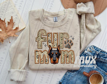 Cargar imagen en el visor de la galería, Fur Mom Tees
