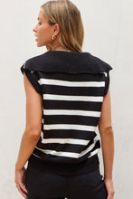 Cargar imagen en el visor de la galería, Black Stripe Zipped Collar Knit Sweater Tank
