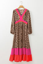 Cargar imagen en el visor de la galería, Brown Leopard Color Block V Neck Loose Fit Maxi Dress
