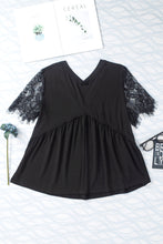 Cargar imagen en el visor de la galería, Black Eyelash Lace Sleeve V Neck Ruffle Babydoll Top
