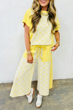 Cargar imagen en el visor de la galería, Yellow Color Block Patchwork Polka Dot Wide Leg Pant Set
