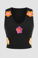 Load image into Gallery viewer, Black 3D Flower Decor Cropped Sweater Vest
