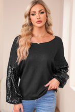 Cargar imagen en el visor de la galería, Black Sequin Patchwork Sleeve Open Back Waffle Knit Top
