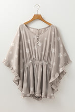 Load image into Gallery viewer, Gray Star Print Crinkle Textured Kimono Ruffle Sleeve Romper
