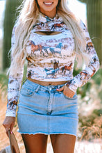 Cargar imagen en el visor de la galería, Brown Western Wild Horses Print Hollow-out High Neck Top
