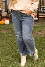 Cargar imagen en el visor de la galería, Medium Grey Plus Size Button Fly High Waist Ripped Straight Leg Jeans
