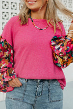 Cargar imagen en el visor de la galería, Bright Pink Floral Patchwork Flounce Sleeve Rib Knit Plus Top
