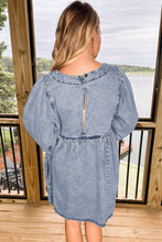 Cargar imagen en el visor de la galería, Beau Blue Light Wash High Waist Loose Fit Denim Mini Dress
