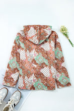 Cargar imagen en el visor de la galería, Khaki Vintage Floral Printed Sherpa Lined Hooded Jacket
