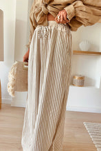 Cargar imagen en el visor de la galería, Khaki Stripe Print Wide Leg Drawstring Pants
