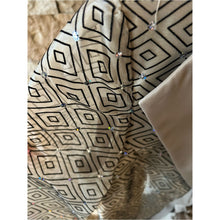 Cargar imagen en el visor de la galería, Vintage R &amp; M Richard’s Satin-Trim Geometric Print Blazer Jacket - Taupe Bling
