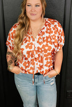 Cargar imagen en el visor de la galería, Orange Plus Size Floral Print Drawstring V Neck Short Sleeve Blouse
