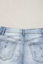 Load image into Gallery viewer, Light Blue Vintage Washed Raw Edge Jean Shorts
