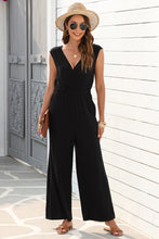 Cargar imagen en el visor de la galería, Black Deep V Pleated Crisscross Wide Leg Backless Jumpsuit
