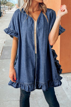 Cargar imagen en el visor de la galería, Dusk Blue Chambray Ruffle Hem Half Sleeve Open Loose Kimono
