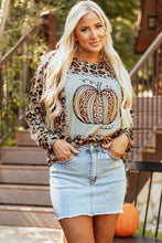 Load image into Gallery viewer, Brown Bleached Halloween Pumpkin Leopard Print Sweatshirt
