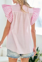 Cargar imagen en el visor de la galería, Pink Stripe Contrast Trim V Neck Flutter Sleeve Blouse
