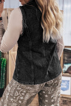 Cargar imagen en el visor de la galería, Myosotis Buttoned Front Slit Denim Vest
