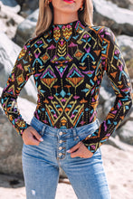 Cargar imagen en el visor de la galería, Color black Abstract Print Long Sleeve Stand Neck Mesh Top
