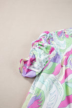 Cargar imagen en el visor de la galería, Green Abstract Print Bubble Sleeve Smock Detail Blouse
