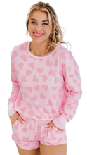 Cargar imagen en el visor de la galería, Pink Valentine Heart Shape Print Long Sleeve Top Shorts Lounge Set
