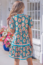 Cargar imagen en el visor de la galería, Green Leopard Floral Short Dress
