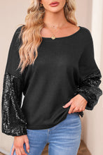 Cargar imagen en el visor de la galería, Black Sequin Patchwork Sleeve Open Back Waffle Knit Top
