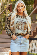 Load image into Gallery viewer, Brown Bleached Halloween Pumpkin Leopard Print Sweatshirt
