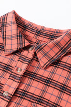 Cargar imagen en el visor de la galería, Red Plaid Long Sleeeve Side Split Distressed Hem Shirt
