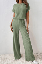 Cargar imagen en el visor de la galería, Grass Green Solid Color Ribbed Short Sleeve Wide Leg Jumpsuit
