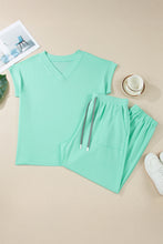 Cargar imagen en el visor de la galería, Mint Green Solid V-Neck Tee and Drawstring Plus Size Pants Set
